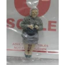 a1118 - Sitting Old woman