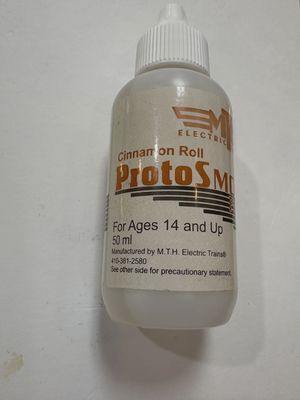 60-1051K - Cinnamon Roll ProtoSmoke Fluid