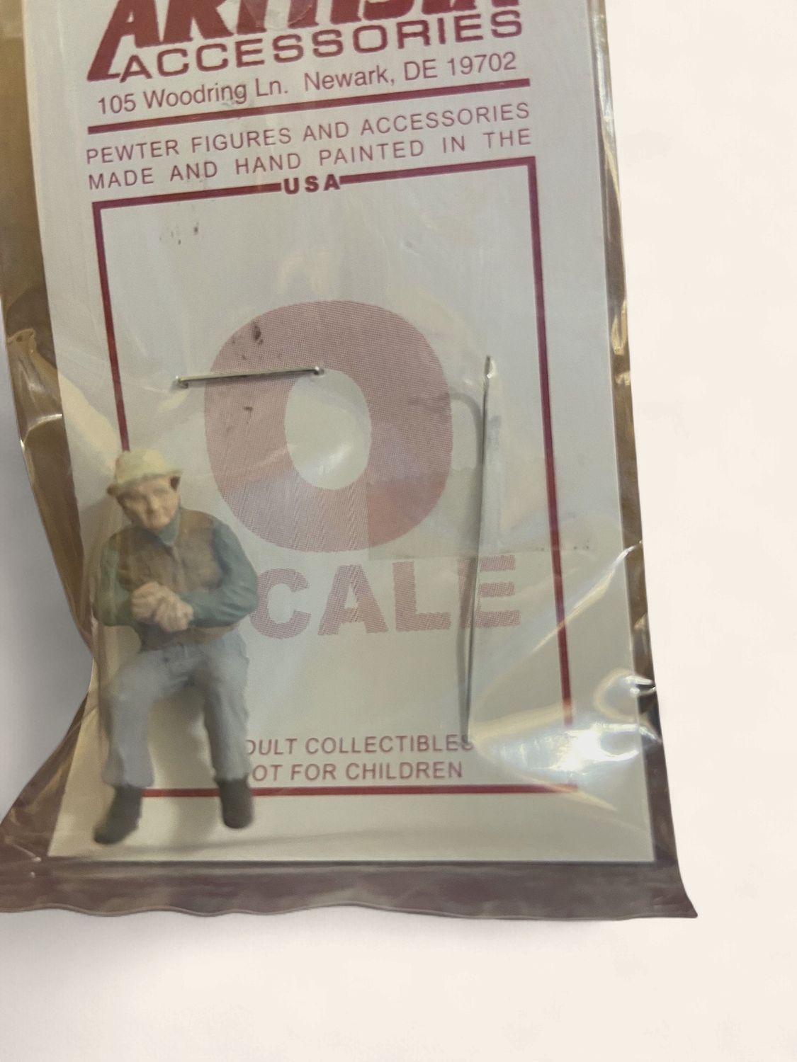 A1192 - Fishing Man Sitting