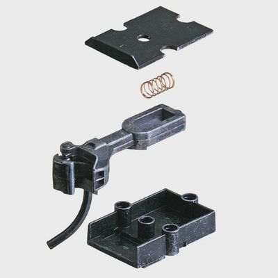 742 - Kadee - O Scale Metal Prototype Coupler - Medium Overset Shank / 2 Pair