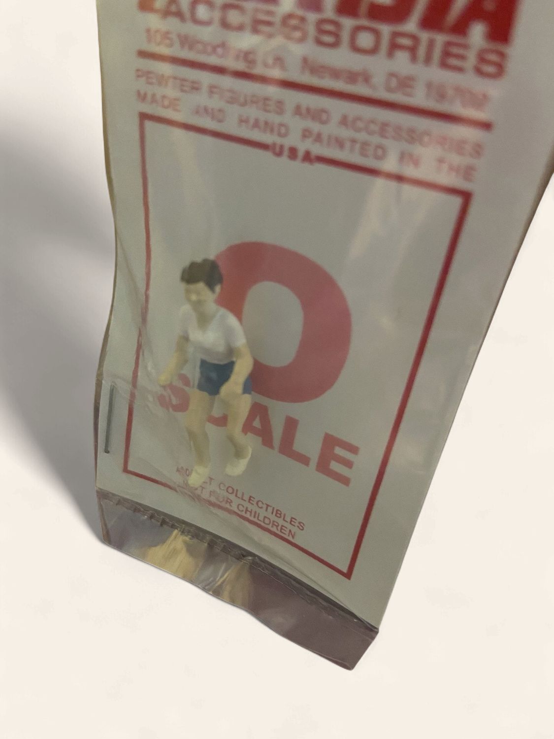 A1174 - Girl to Ride Bicycle