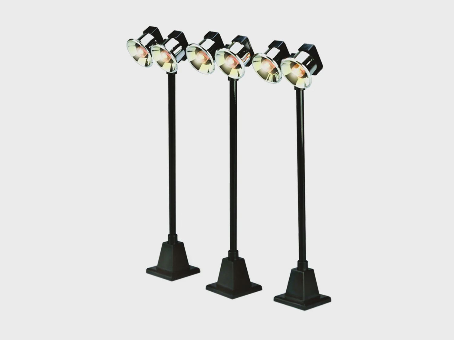 6-12927 - #65 Yard Lights / 3 Pack