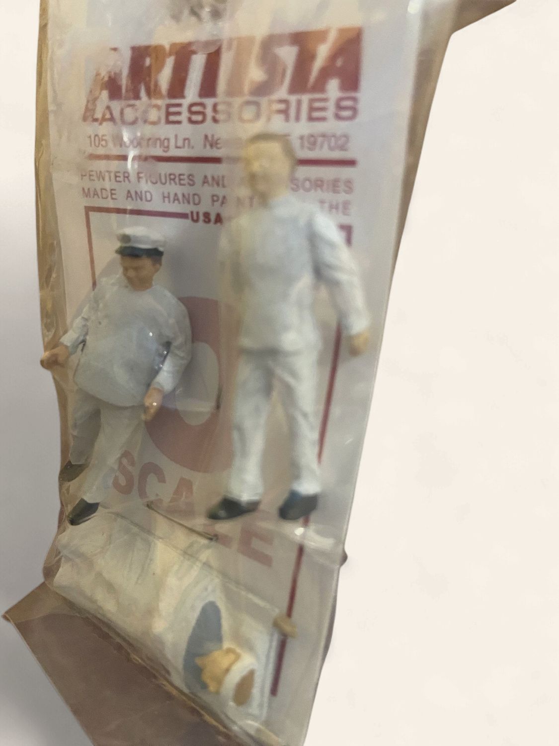 A1547 - Injured Man with 2 Paramedics