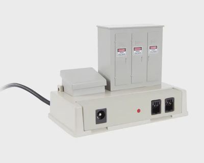 2429153 - PLUG-EXPAND-PLAY 153 IR CONTROLLER