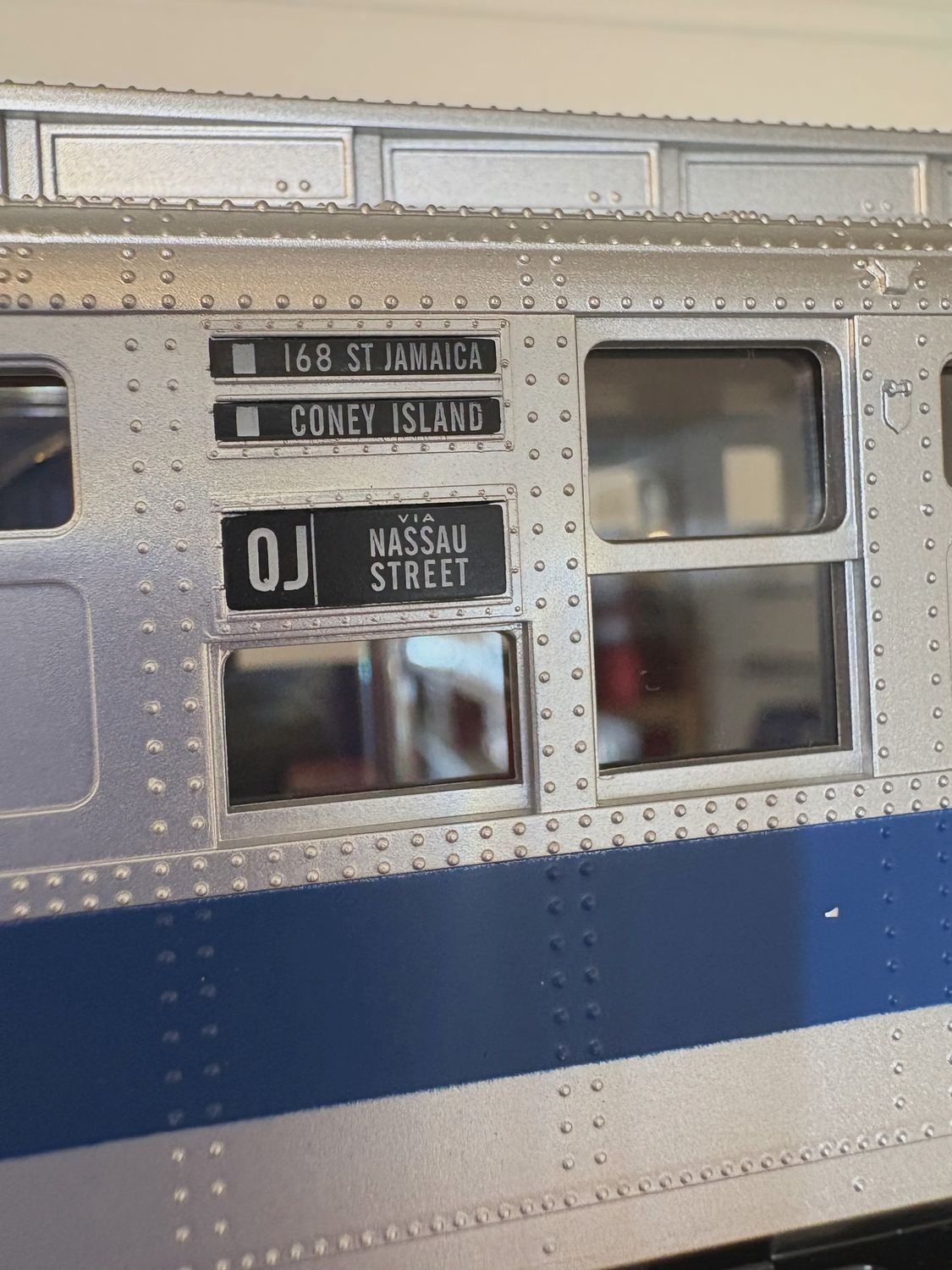 20-21943-3 - Metropolitan Transportation Authority R9 2-Car Subway Set Add-On (Non-Powered)