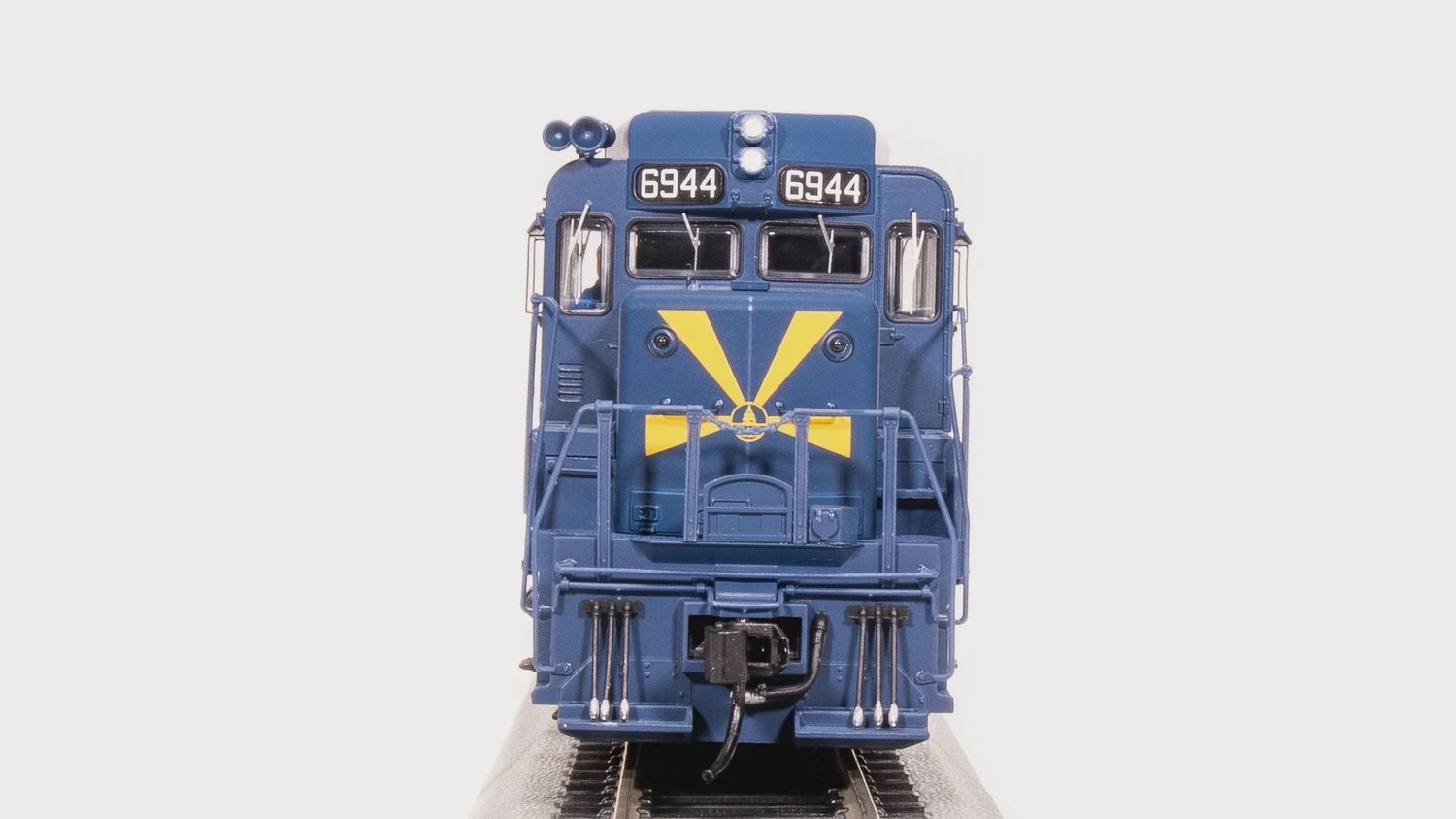 7565 - EMD GP30, B&amp;O 6914, As-Delivered, Paragon4 Sound/DC/DCC, HO