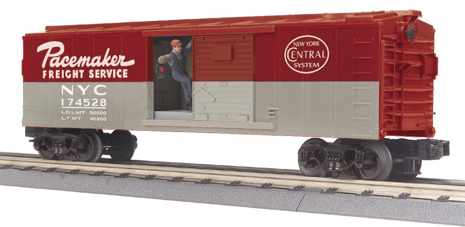 30-79632 - New York Central Operating Box Car w/Signal Man