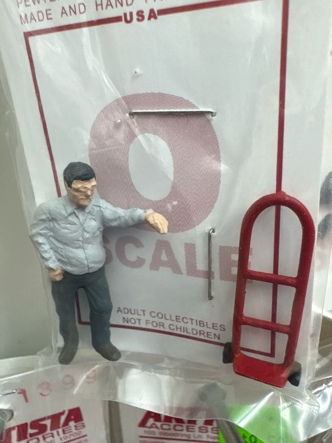 A1323 - WORKER With HANDTRUCK