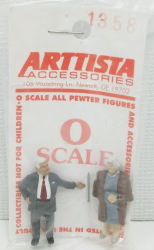 A1358 - Wealthy Senior Couple