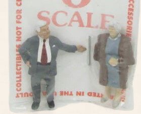 A1358 - Wealthy Senior Couple