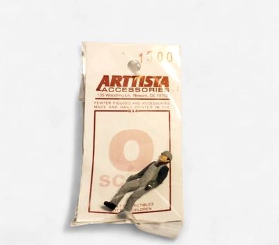 A1500 - Worker Walking Down