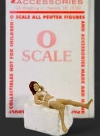 A1472 - Woman to Lie on Chair