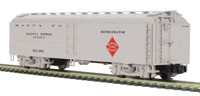 20-94753 - Santa Fe O Scale Premier R50B Express Reefer Car