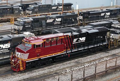 20-22192-1 - O Scale Premier Norfolk Southern ES44AC Diesel Engine w/Proto-Sound 3.0 (Hi-Rail Wheels)