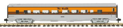 70-67042 - G Gauge RailKing One Gauge Denver Rio Grande Streamlined Passenger Coach (Smooth)