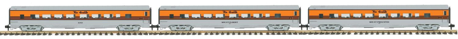 70-65042 - G Gauge RailKing One Gauge Denver Rio Grande 3-Car Streamlined Passenger Car Set (Smooth)