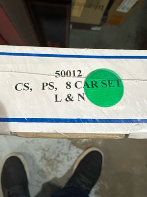 50012 - IHC L&amp;N Sealed 8 Car Set