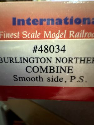 48034 - Pullman Standard Smooth Side Streamline Combine -- Burlington Northern