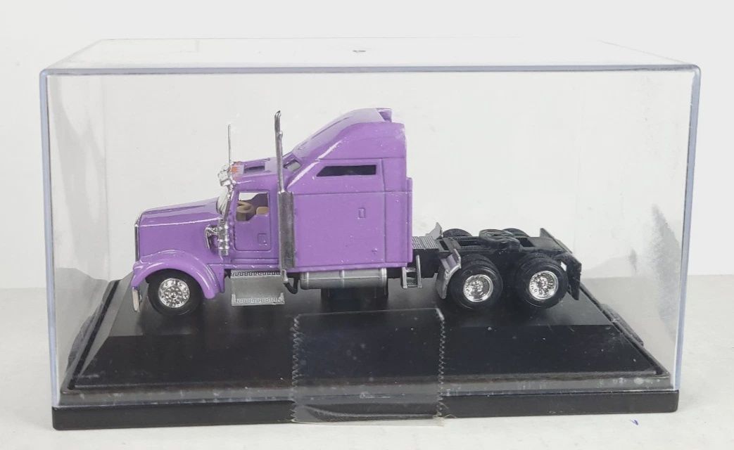 06400p - HO - International Kenworth W900