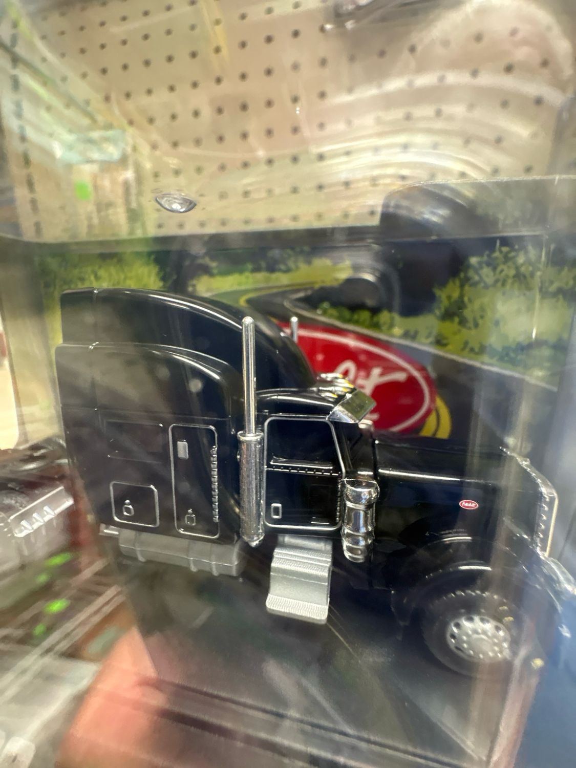 61106bk - HO - Peterbilt 389 Tandem Axle Tractor - BLACK