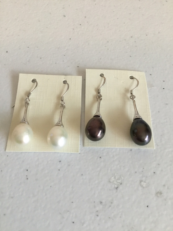 Sterling Silver Pearl Dangle Earrings 
