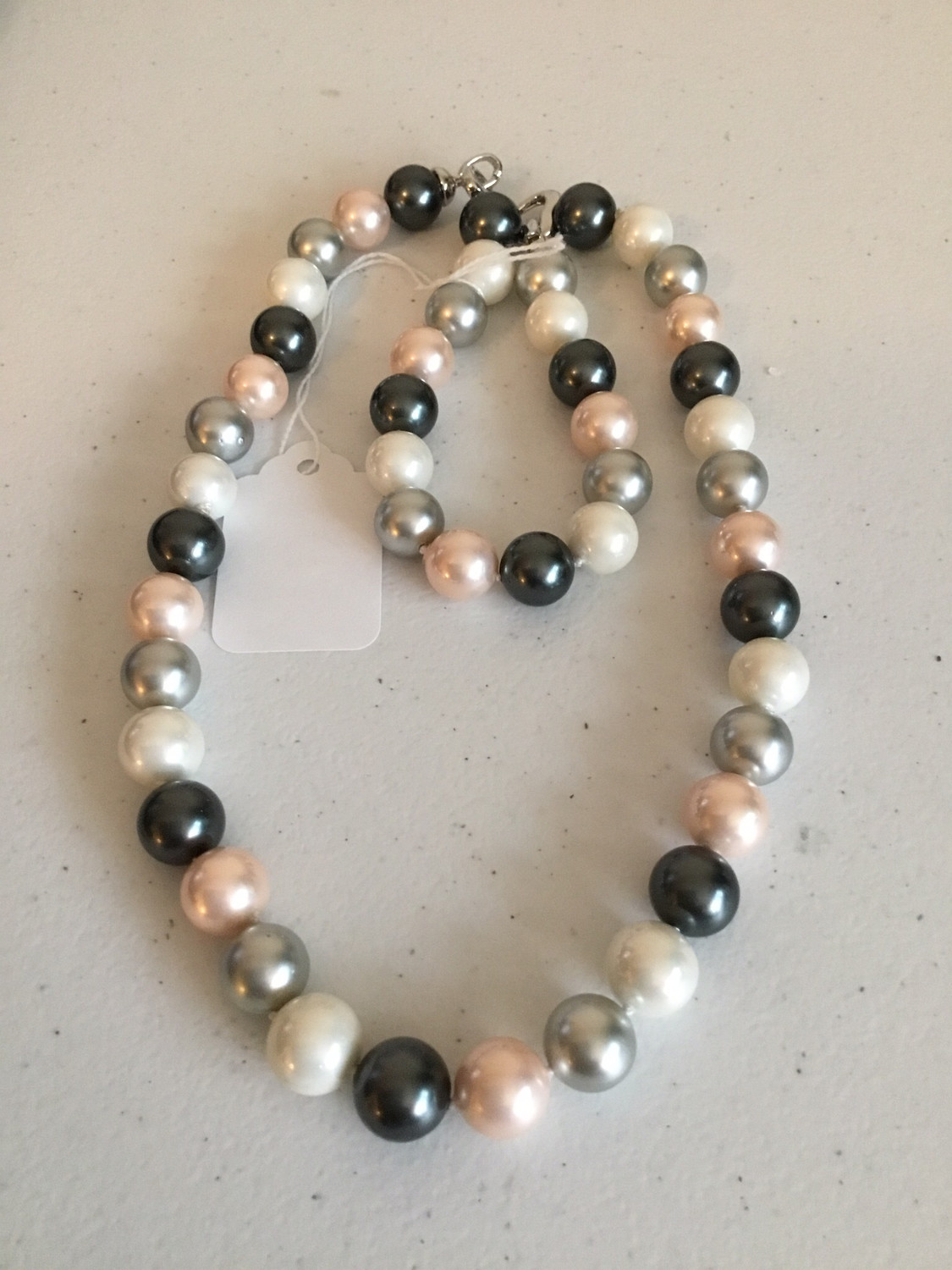 White Pink Gray Multi-Color Bracelet And Necklace Set 