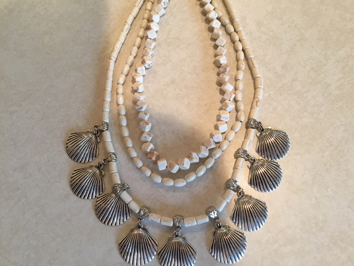 Layered Necklace With Metal Clam Shell