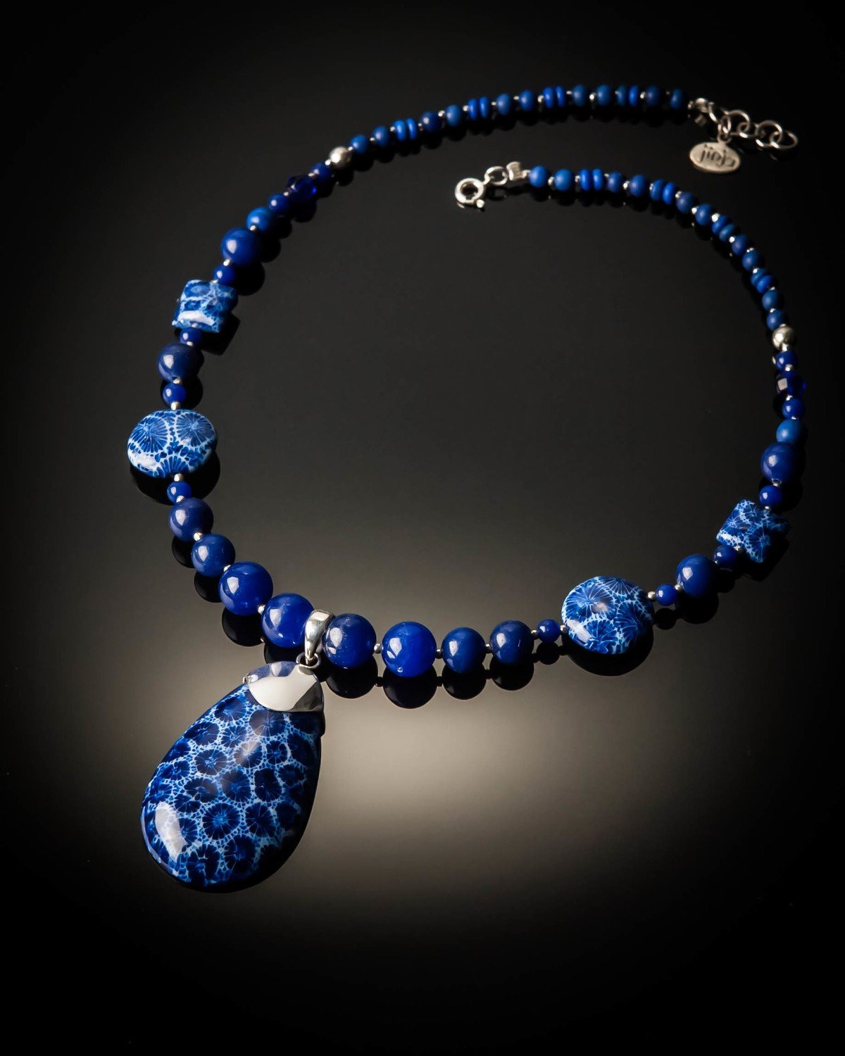 Blue Coral Pendant Bead Necklace