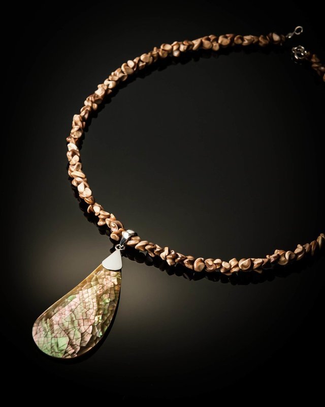 Brown Mother of Pearl Brown Shell Necklace