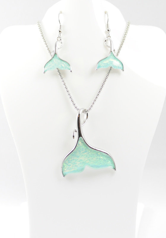 Light Blue Whale Tail Set