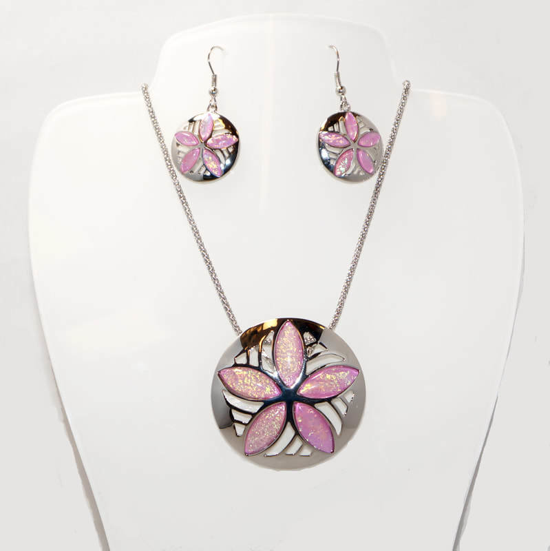 Sand Dollar Necklace and Earrings Set