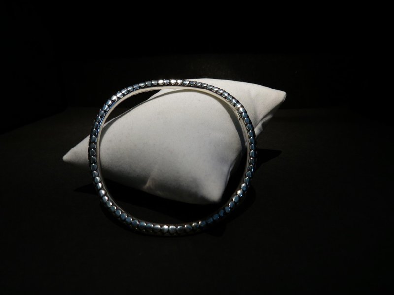 Sterling Silver Dot Swirl Bracelet