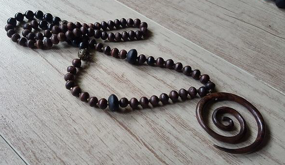 Brown Sono Wood Necklace with Sono Wood Pendant