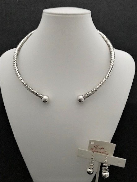 Sterling Silver Front Opening Choker