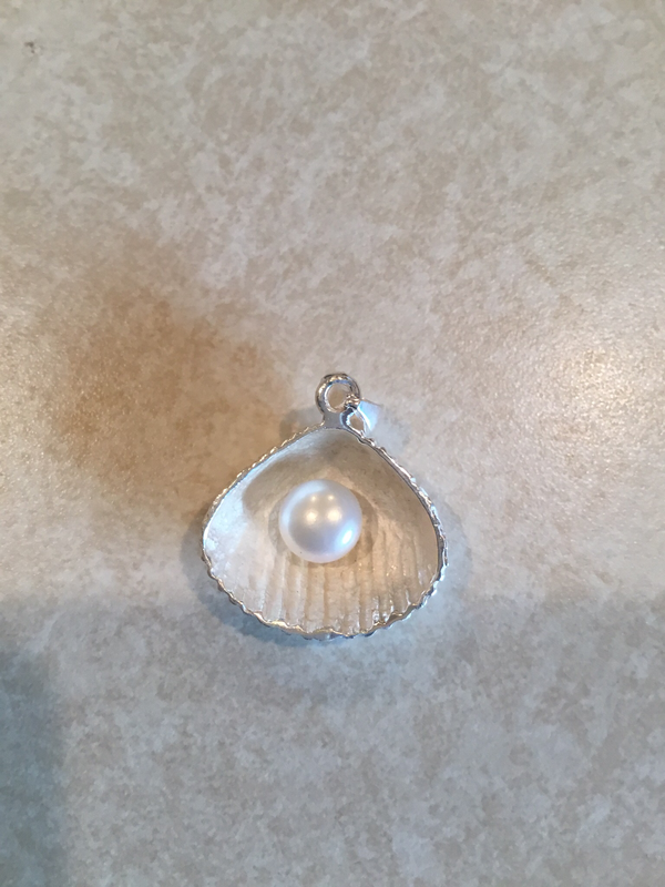 Sterling Silver Shell Pendant with Mabe Pearl 