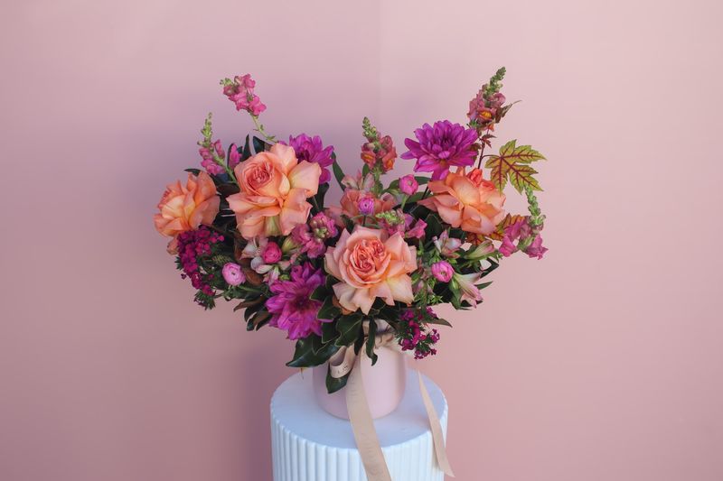 BLOOMING BEAUTY VASE ARRANGEMENT