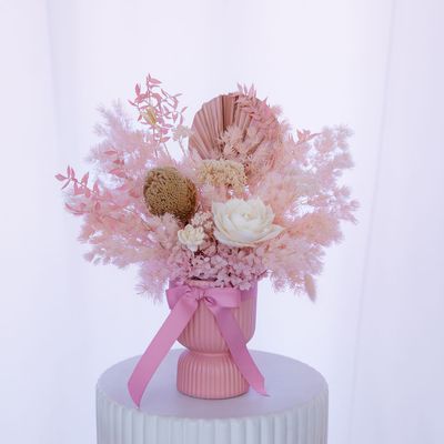 Dried / Preserved / Everlasting Arrangements