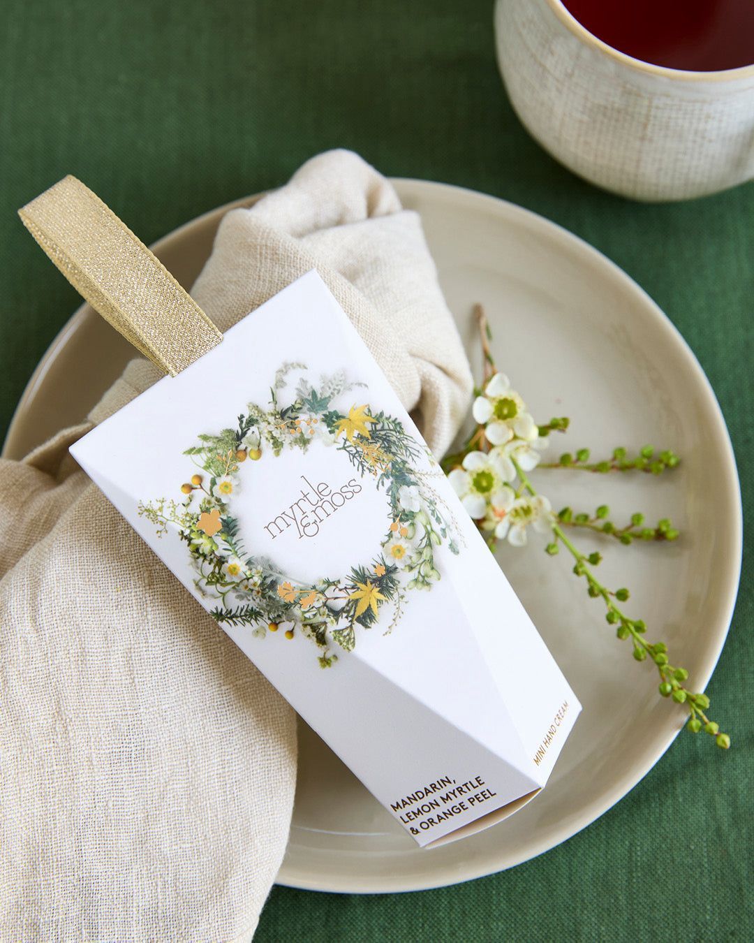 Myrtle &amp; Moss Christmas Collection, Selections: Citrus Ornament (yellow wreath)