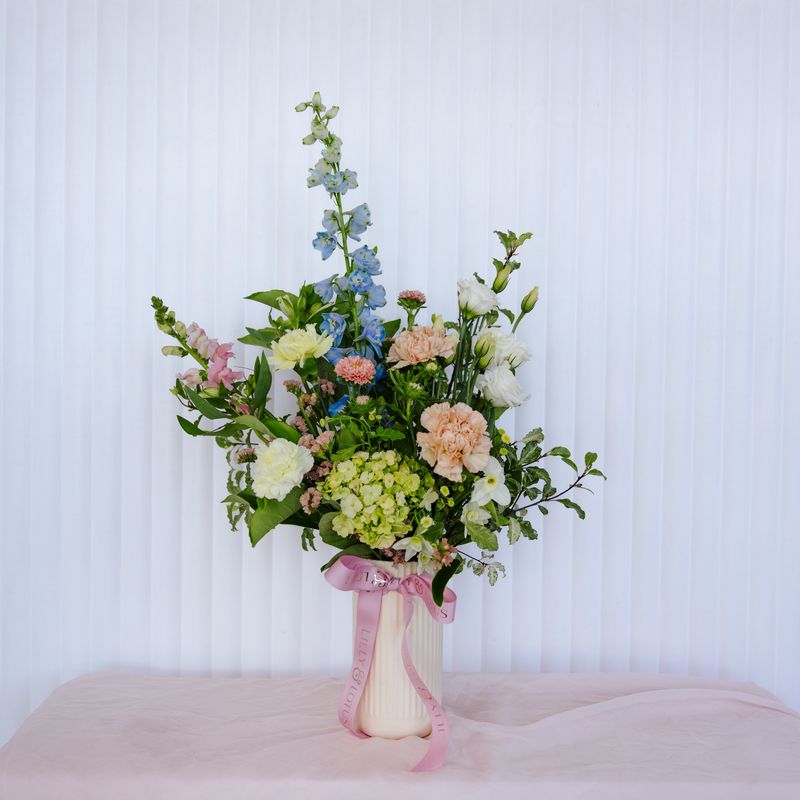 Ka-Bloom Vase Arrangement