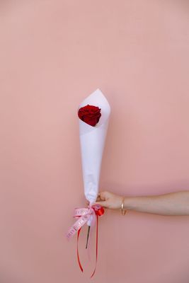 Valentine’s Day Single Rose