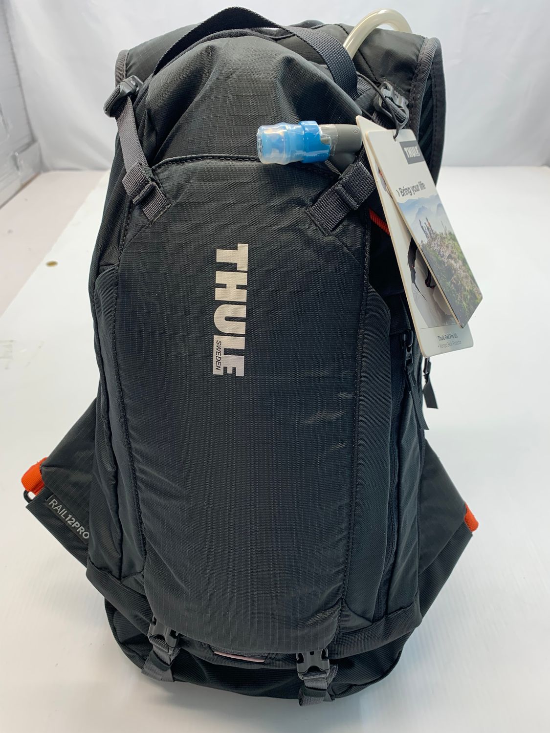 Thule Rail Pro 12L Obsidian Gray