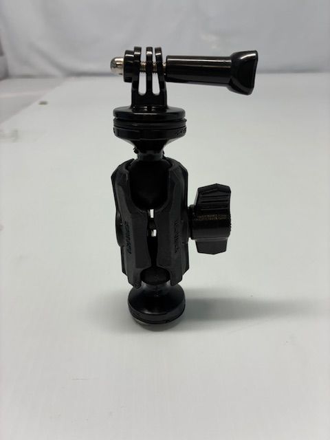 YAKATTACK ARTICULATING CAMERS MOUNT