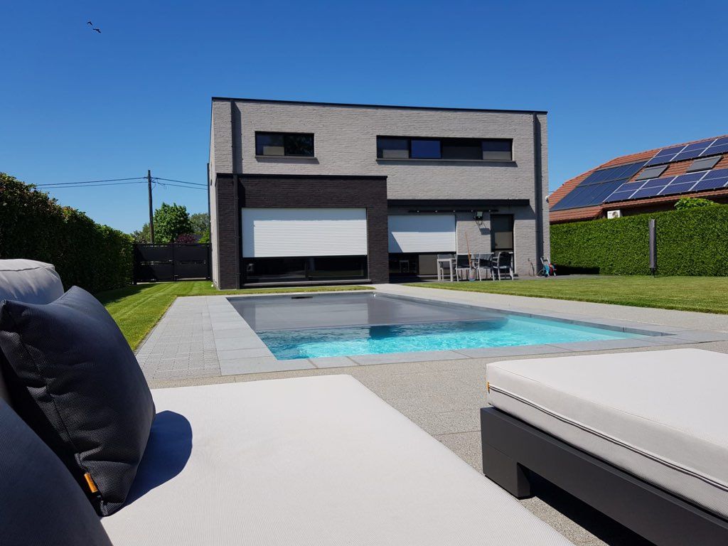 Piscine à débordement  7,5m x 3,5m x 1,5 Bluefino