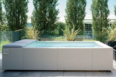 Piscine PLAYA 3 Wellness avec massage d'air 2.20m x 4.20m H.70cm