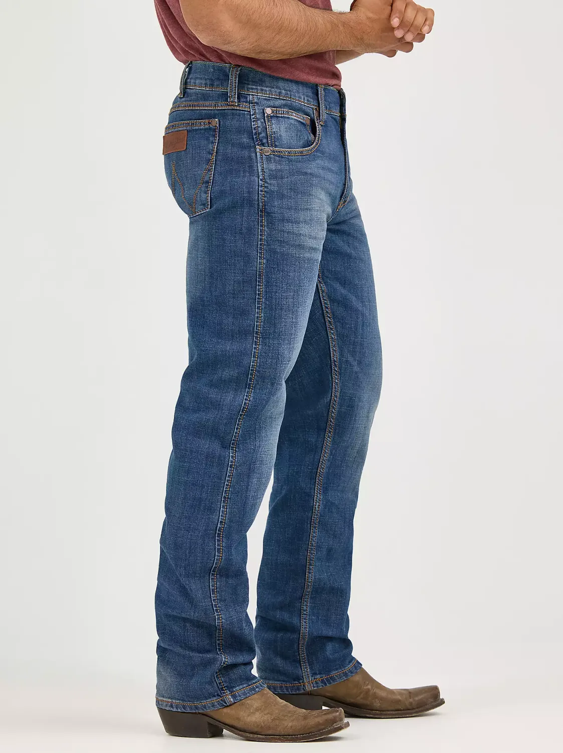 Men's Wrangler Retro® Slim Fit Straight Leg Jean  WLT88CW