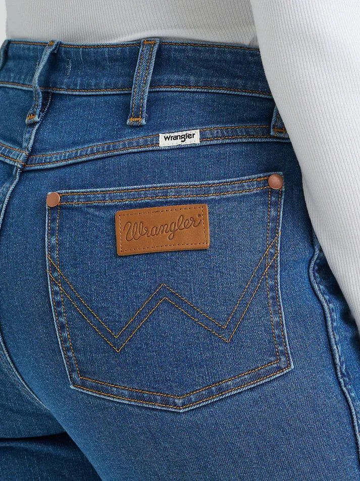 Women's Wrangler Daytona Relic Flare 112369387