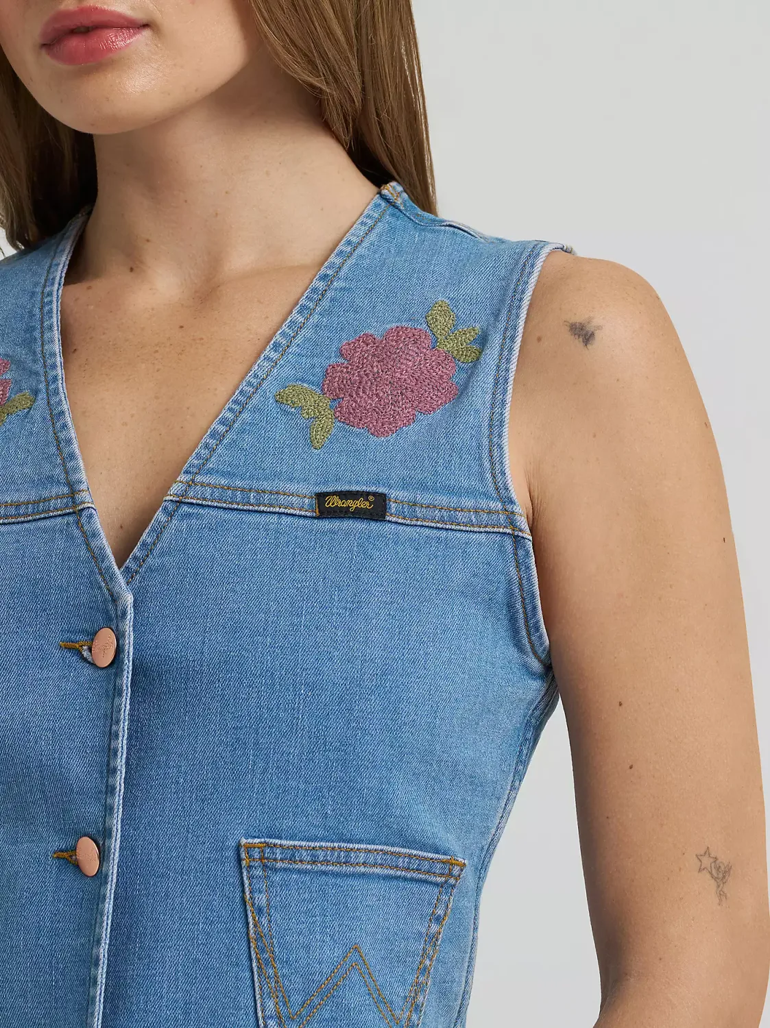 Wrangler® X Lainey Wilson  Vest 112375559