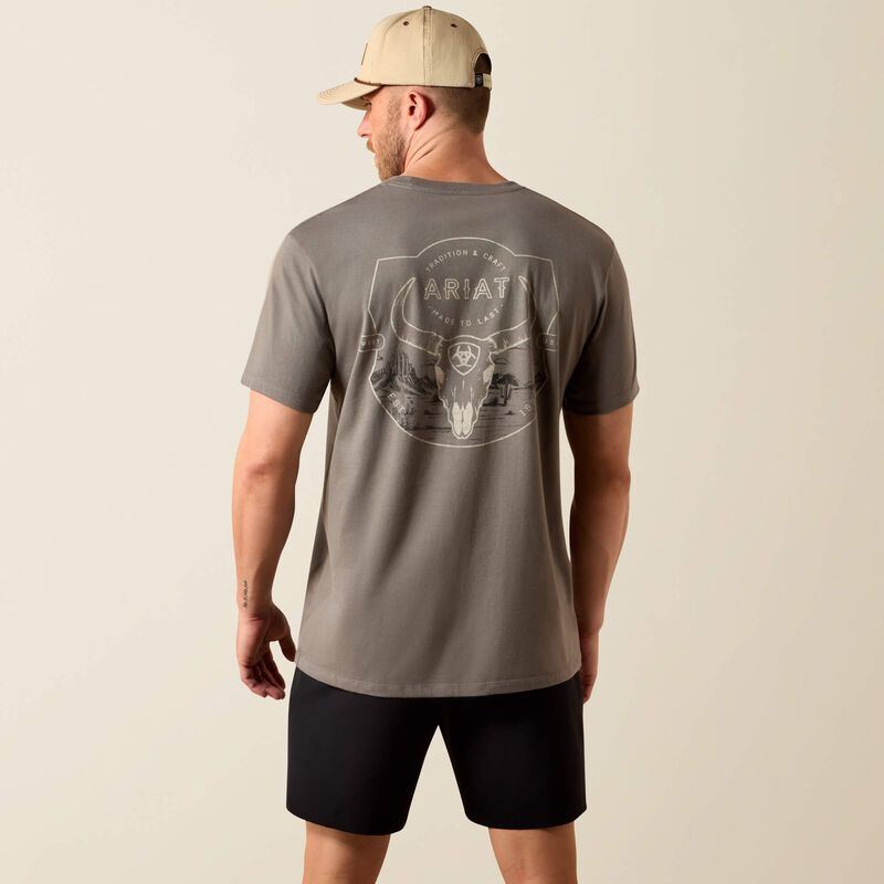 Ariat Desert Badge Tradition Classic Fit T-Shirt 10073415