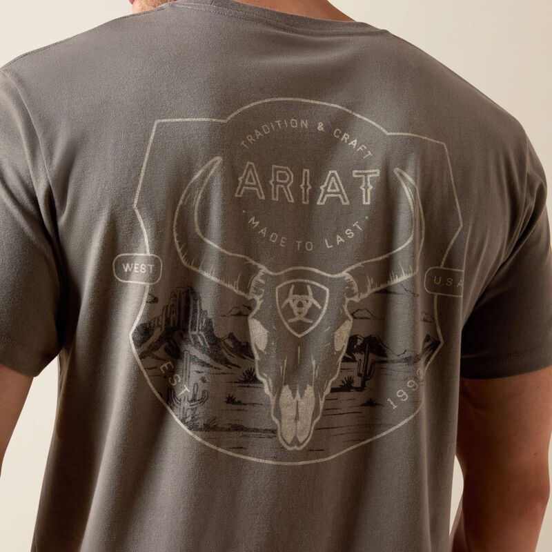 Ariat Desert Badge Tradition Classic Fit T-Shirt 10073415