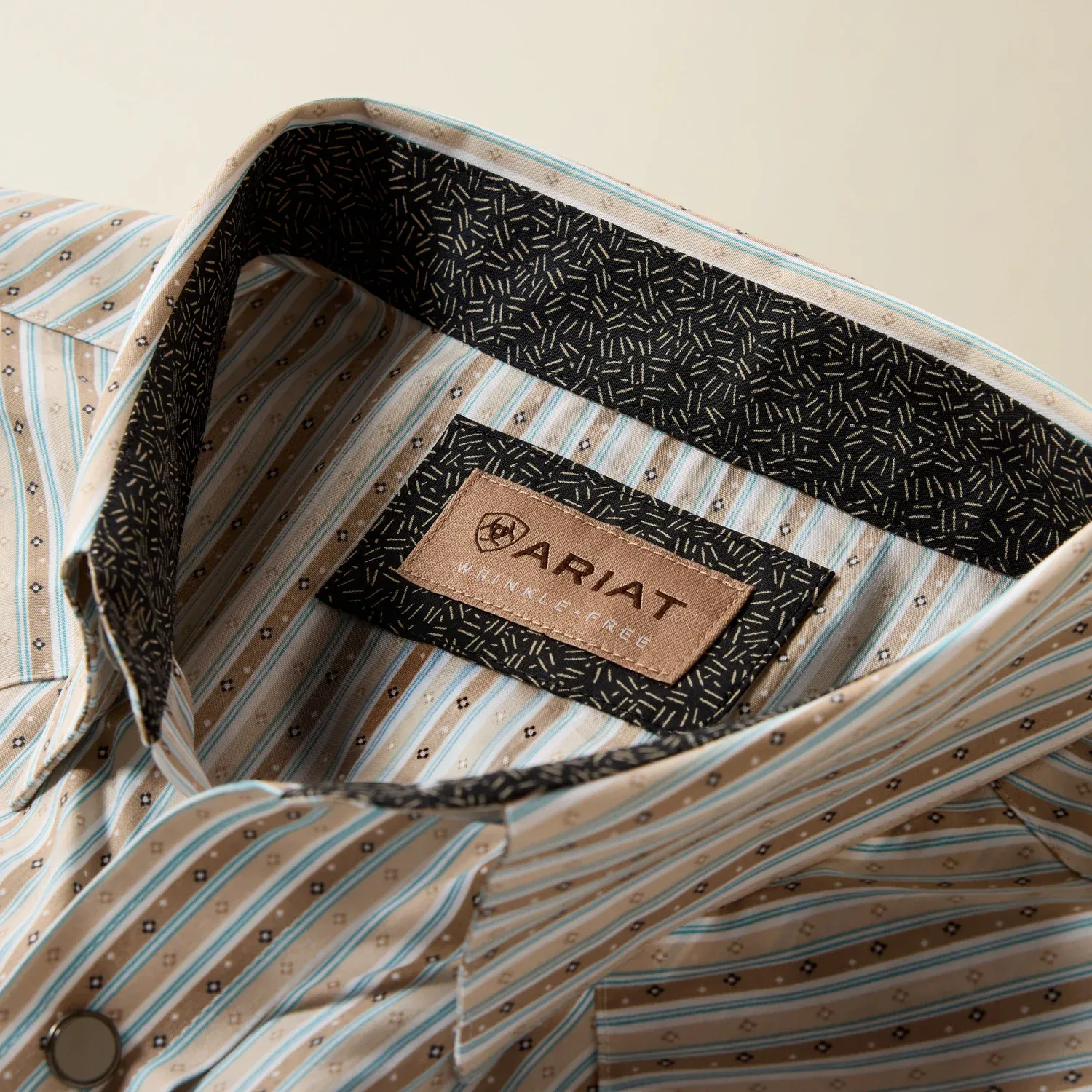 Men's Ariat Wrinkle Free Burnard Classic Fit Snap Shirt 10079437